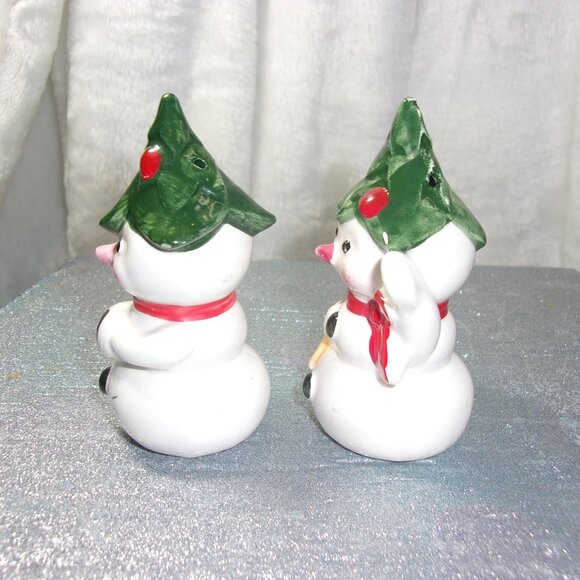HXS-51 VINTAGE JAPAN CERAMIC SNOWMAN  SALT AND PEPPER SHAKERS - Picture 5 of 12